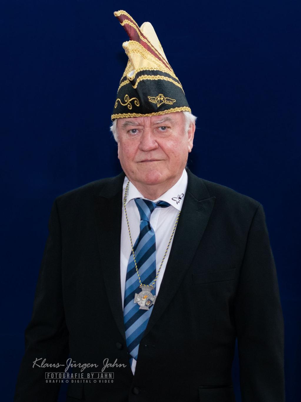 volkmar-richter-71.sess-001
